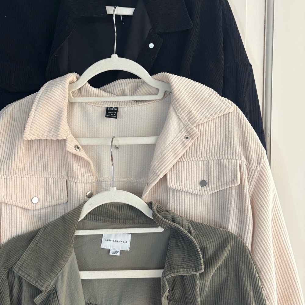 3x CORDUROY JACKETS